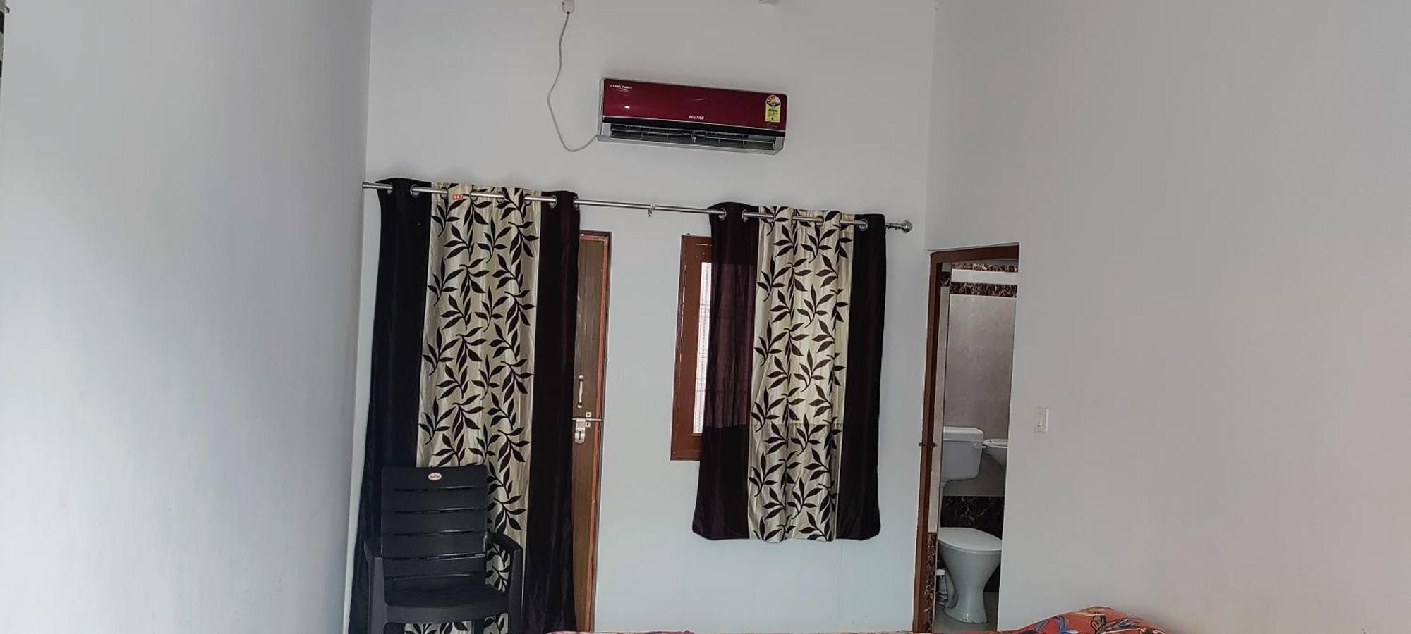 Nidhivan Homestay Vrindāvan Rum bild